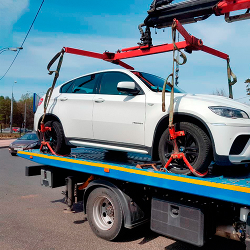 Эвакуатор легковых и грузовых автомобилей в Великом Новгороде и области - техническая помощь на дорогу